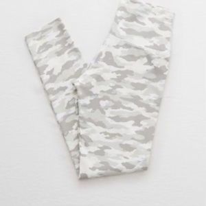 AERIE camo leggings